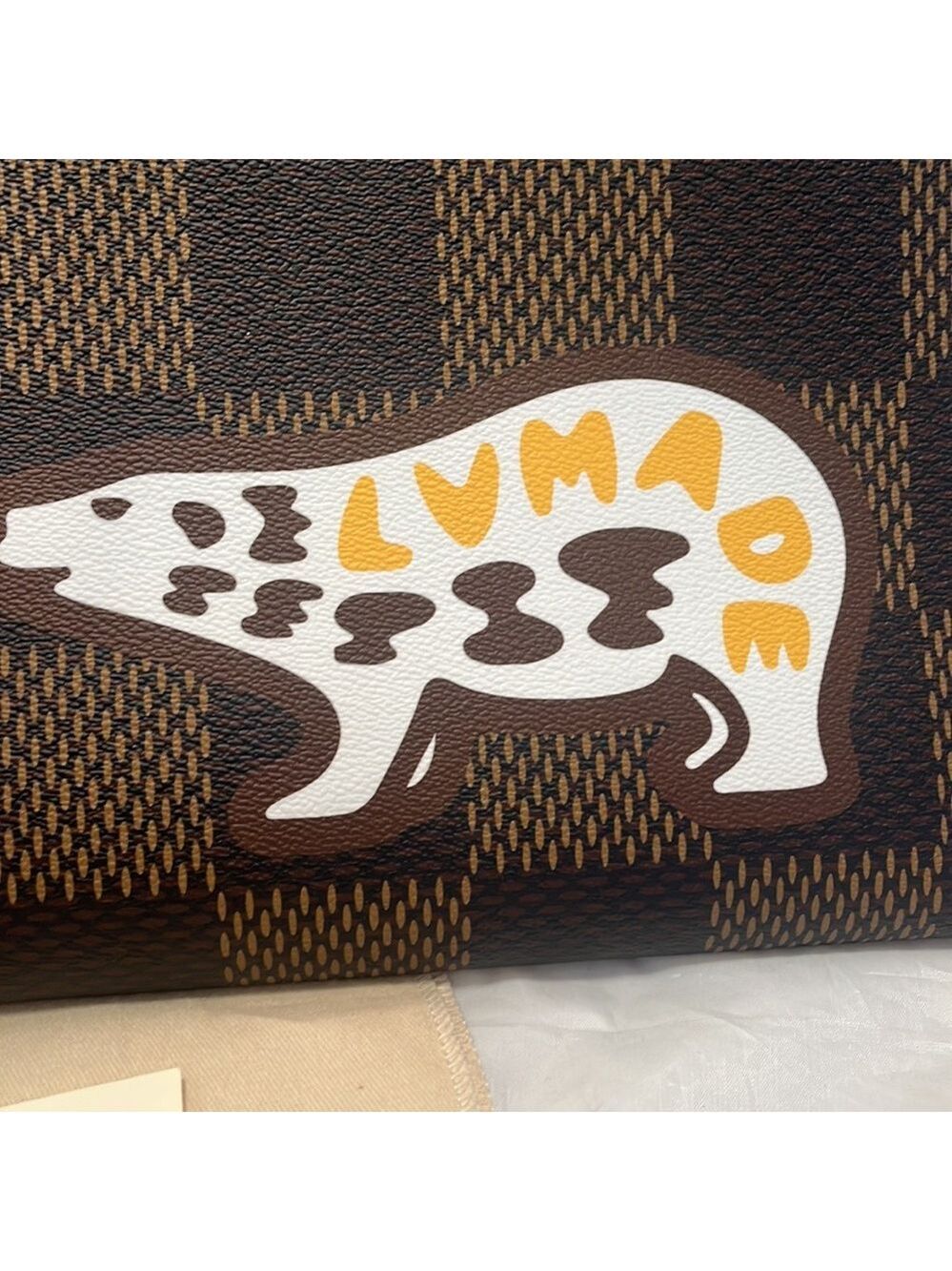 Louis Vuitton X Nigo Giant Pochette Jour GM - Picture 3 of 14